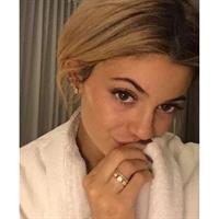 Kylie Jenner taking a selfie