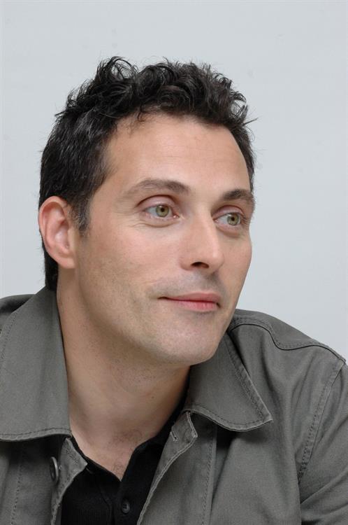 Rufus Sewell