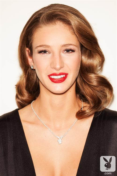 Emily Florence Shaw Pictures Playboy Cybergirl - Emily Agnes Nude Photos & Videos at Playboy Plus!