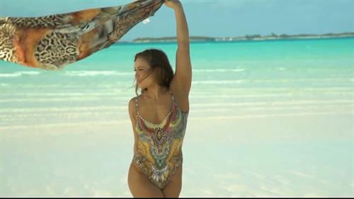From the video of Ronda Rousey, Sports Illustrated Body Paint