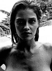 Ana Beatriz Barros