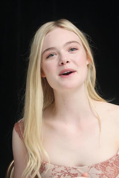 Elle Fanning