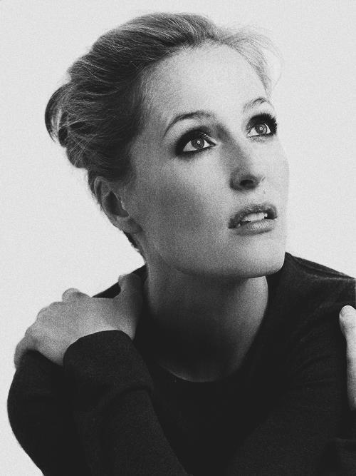 Gillian Anderson