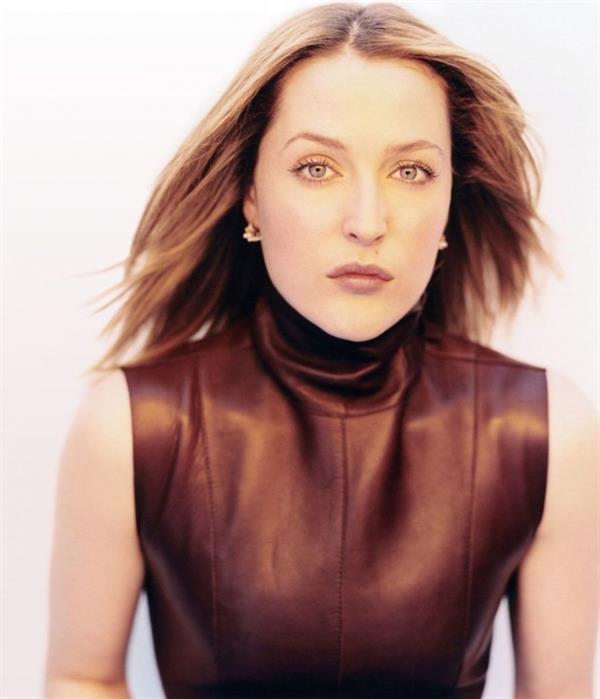 Gillian Anderson