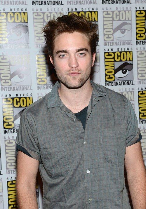 Robert Pattinson