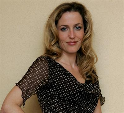 Gillian Anderson