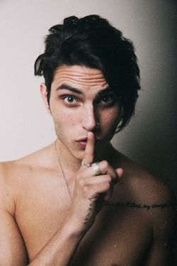 Samuel Larsen