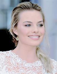 Margot Robbie