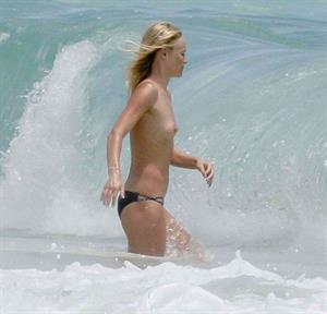 Kate Bosworth - breasts