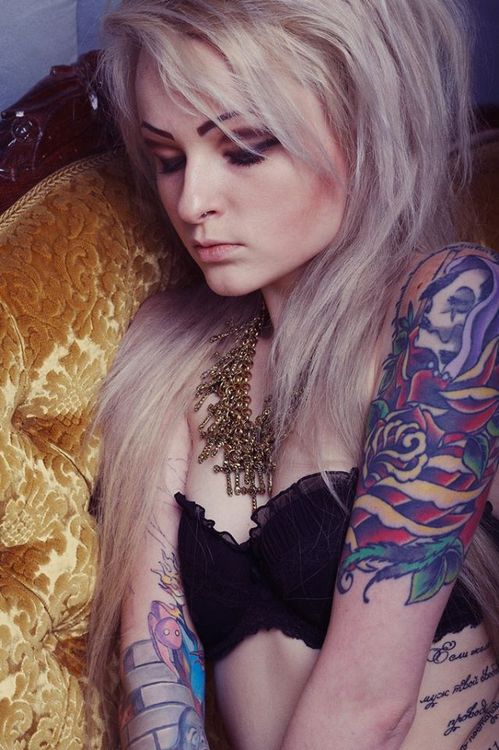 Katya Svekla in lingerie