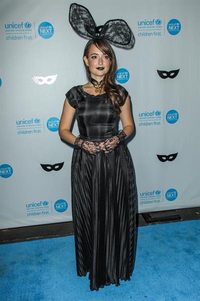 Milana Vayntrub