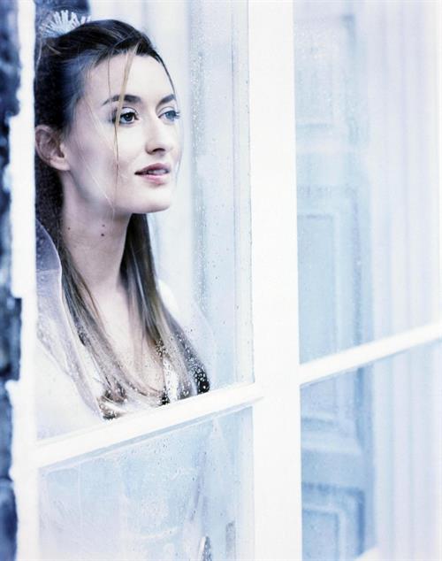 Natascha Mcelhone