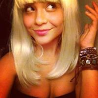 Stella Hudgens taking a selfie