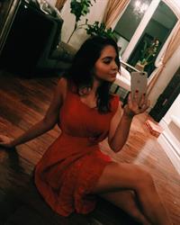 Stella Hudgens taking a selfie