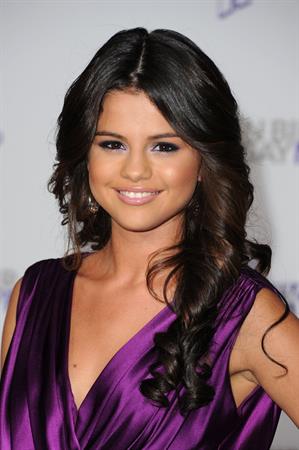Selena Gomez - Justin Bieber Never Say Never Los Angeles Premiere