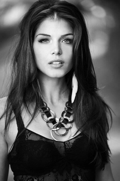 Marie Avgeropoulos