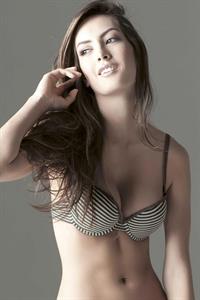 Macri Elena Vélez in lingerie