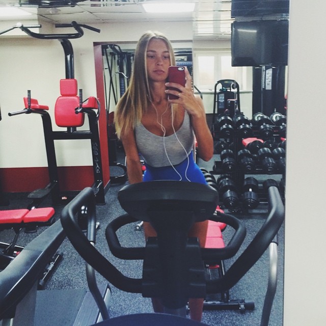 Lily Ermak taking a selfie