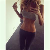 Lily Ermak taking a selfie