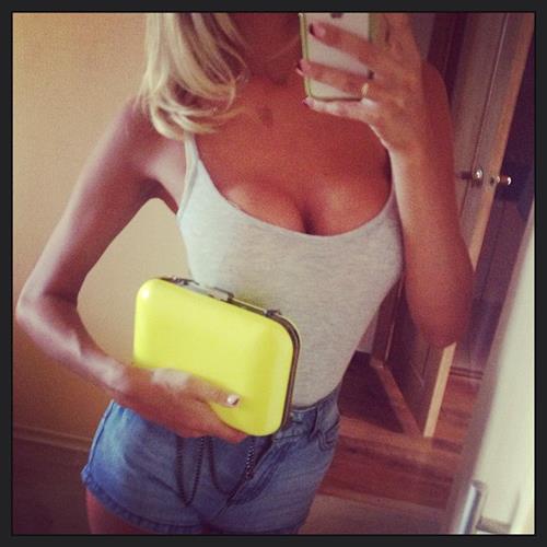 Lily Ermak taking a selfie