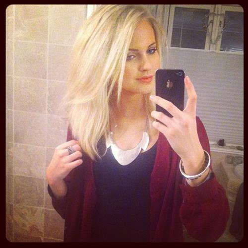 Emilie Voe Nereng taking a selfie