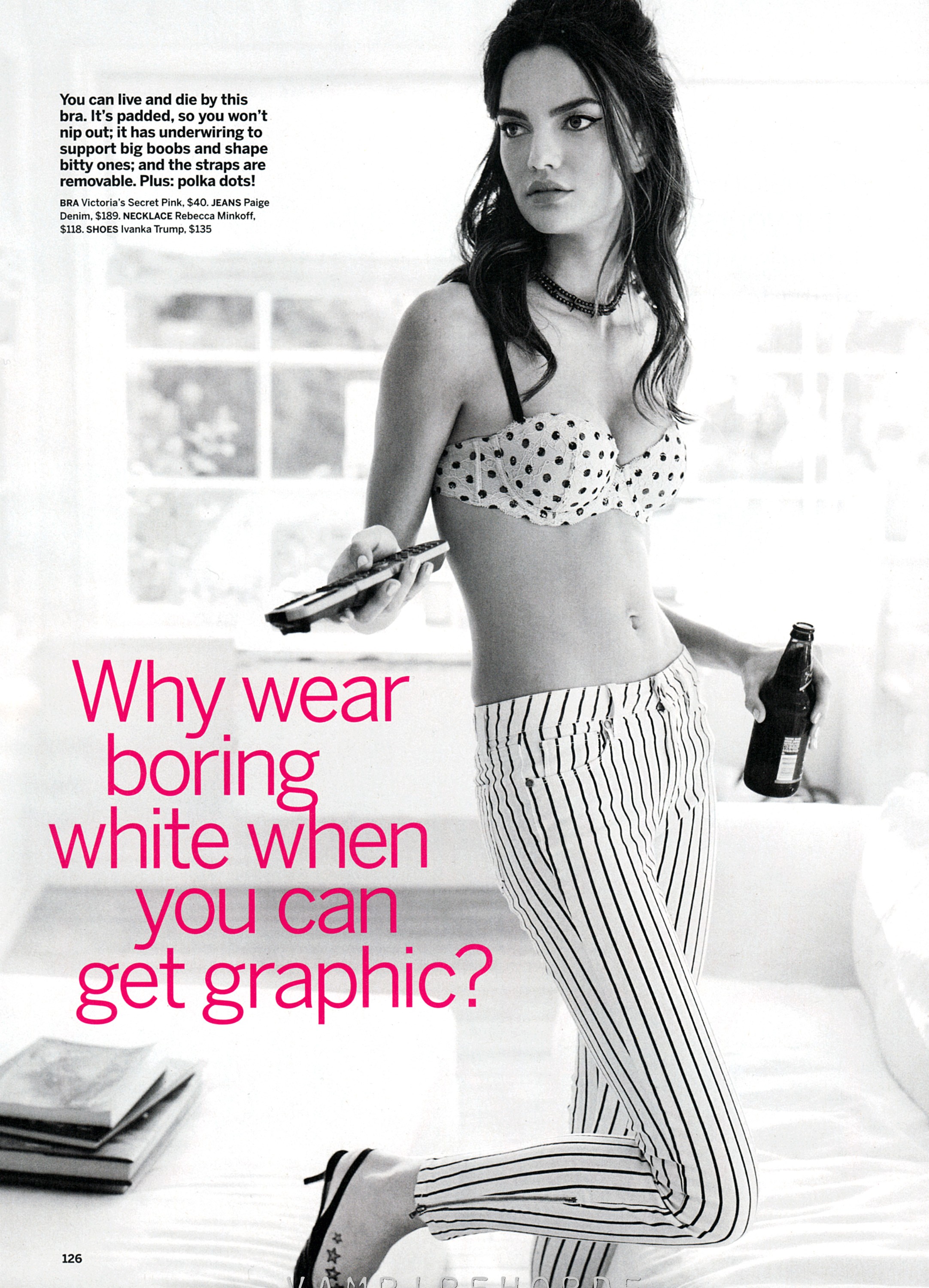 Barbara Fialho in lingerie