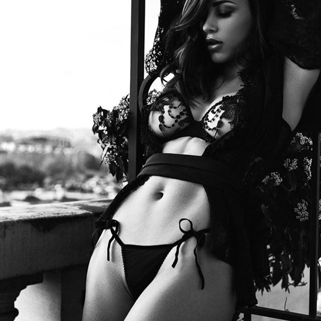 Ana Cheri in lingerie