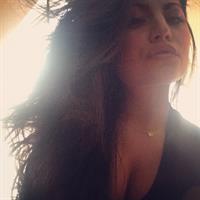 Mónica Alvarez taking a selfie