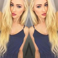 Anna Faith Carlson taking a selfie