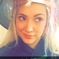 Anna Faith Carlson taking a selfie