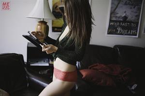 Jillian Rose Reed - Esquire Me in My Place