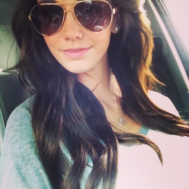 Caitlin Arnett taking a selfie