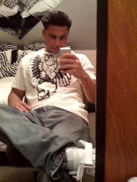 DJ Pauly D taking a selfie