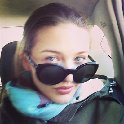 Kristina Romanova taking a selfie