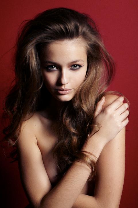 Kristina Romanova Nude Pictures. 