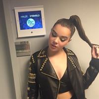 Hailee Steinfeld
