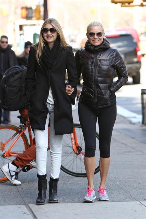 Yolanda Hadid Pictures Yolanda Hadid