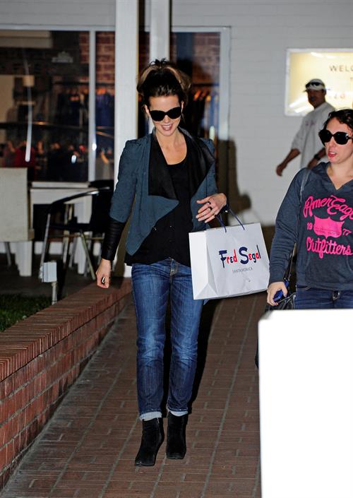 Kate Beckinsale was spotted shopping with a friend at Fred Segal in Santa Monica January 29, 2013
