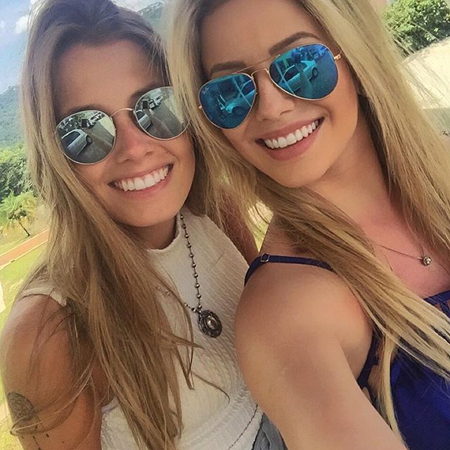 Paola Antonini taking a selfie