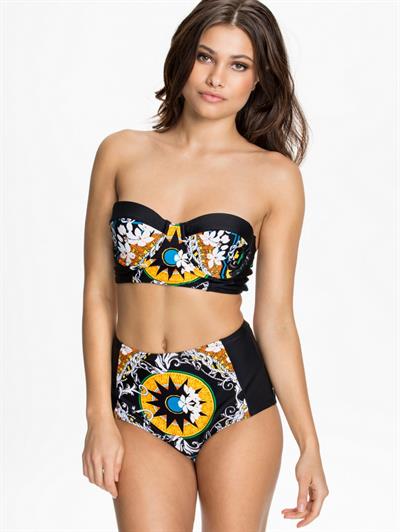 Yara Khmidan in a bikini