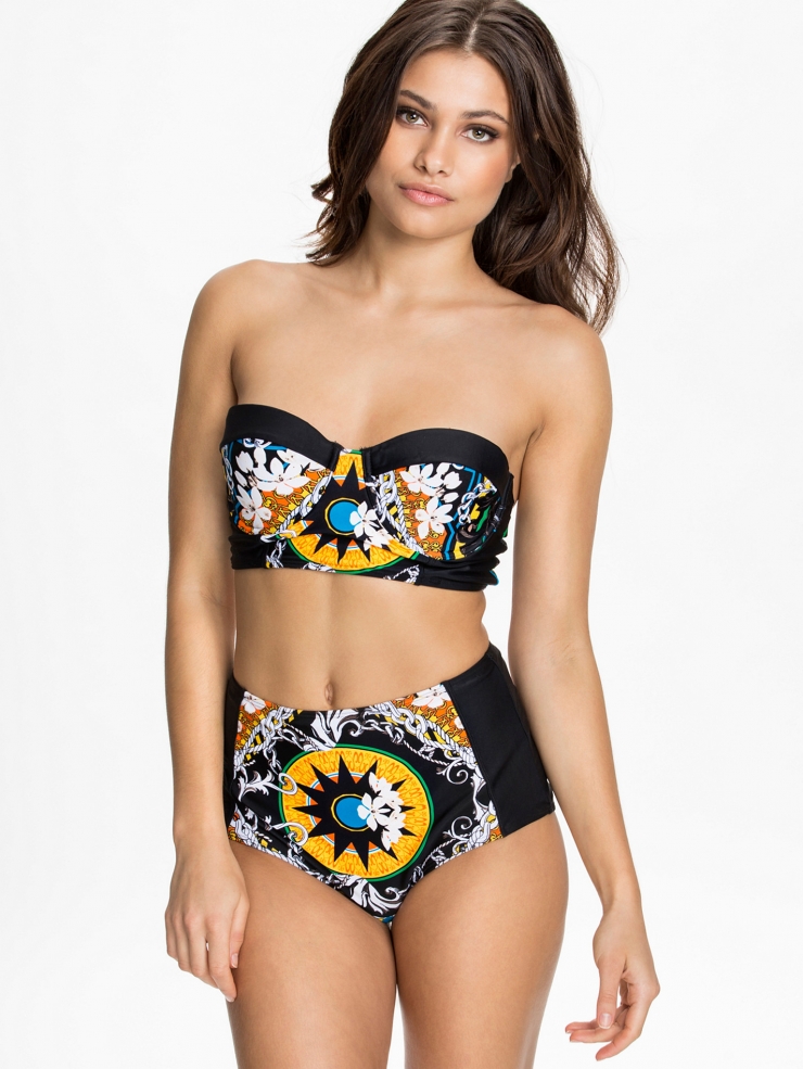 Yara Khmidan in a bikini