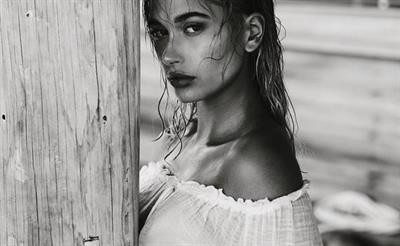 Hailey Bieber