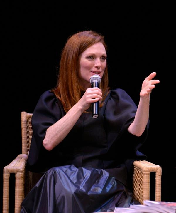 Julianne Moore