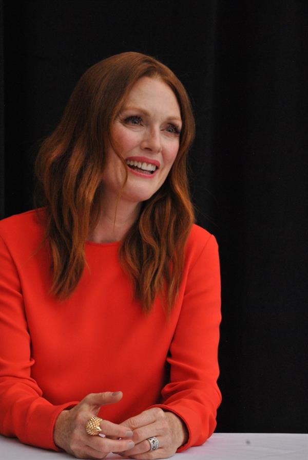 Julianne Moore