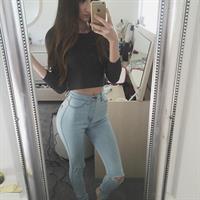 Christina Marie Harris taking a selfie