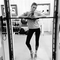 Maryna Linchuk taking a selfie