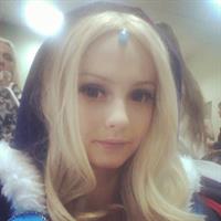 Denika Kiomi taking a selfie