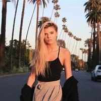 Alissa Violet