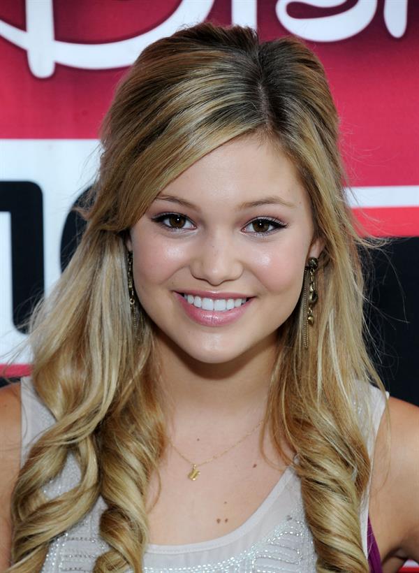 Olivia Holt