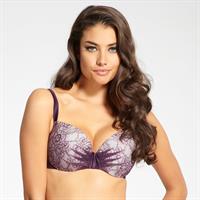 Lauren Mellor in lingerie